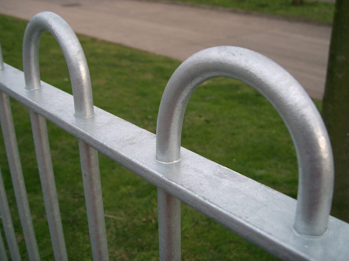 Bow Top Fencing